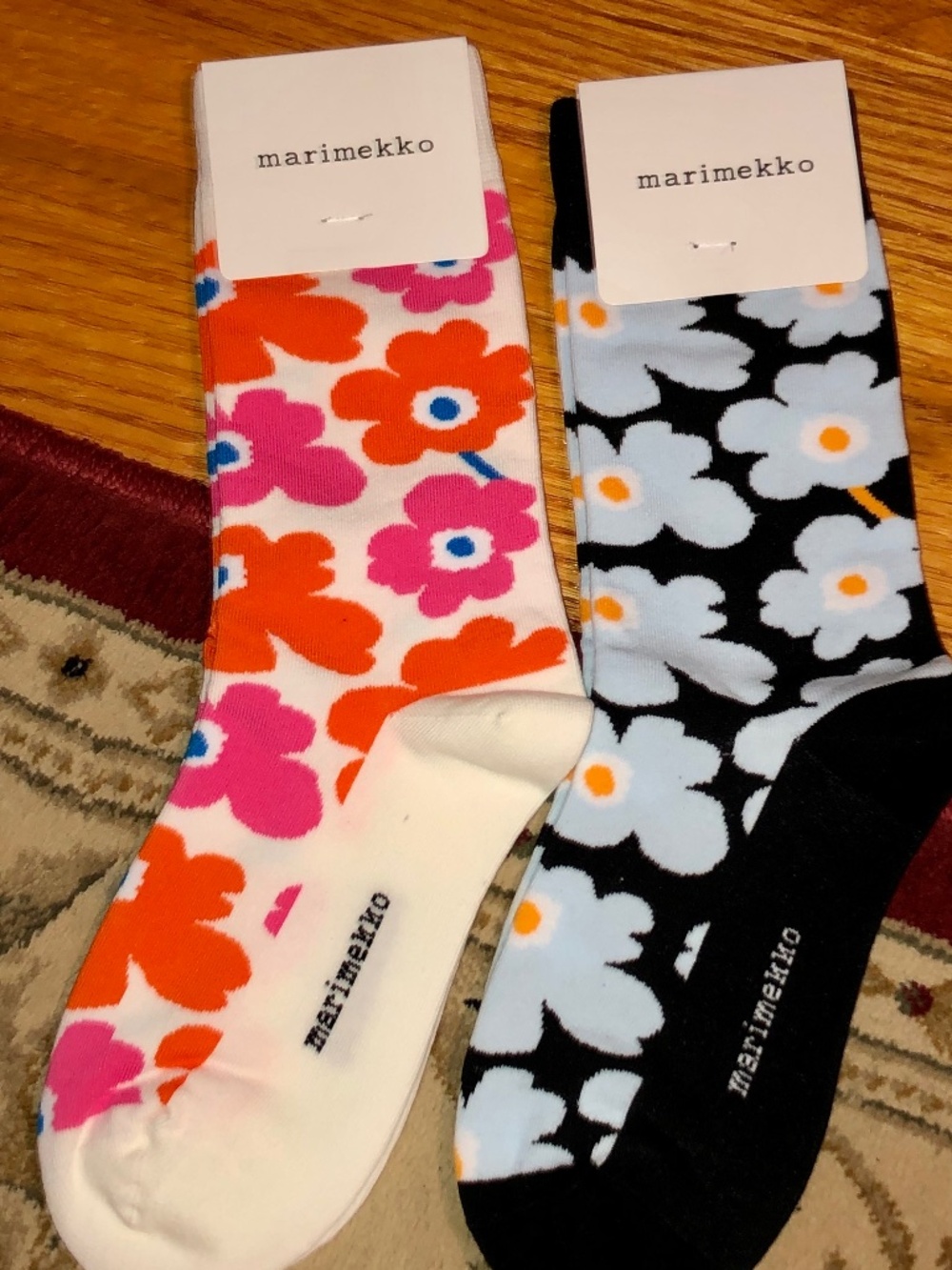 (2) Marimekko crew socks. Women 6-8 Spring Summer Retro Flower